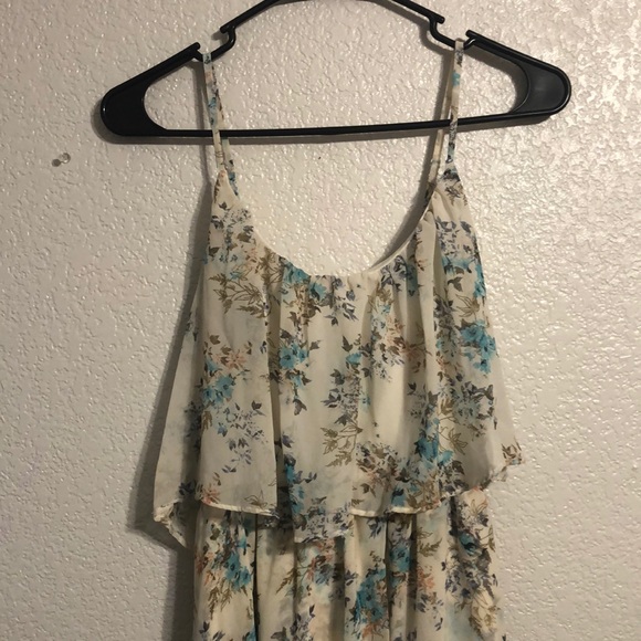 Dresses & Skirts - High-low dress